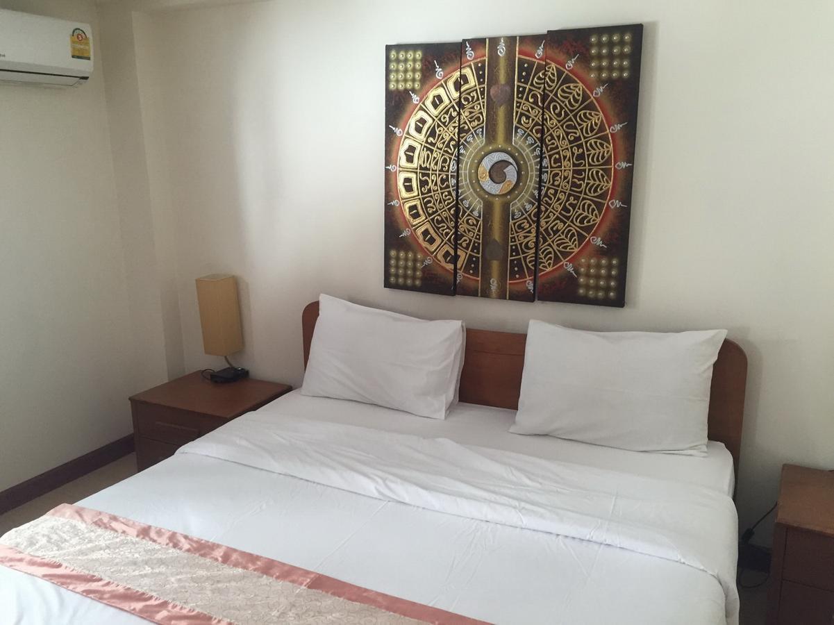 Steak And Co. Boutique Hotel Патая Екстериор снимка
