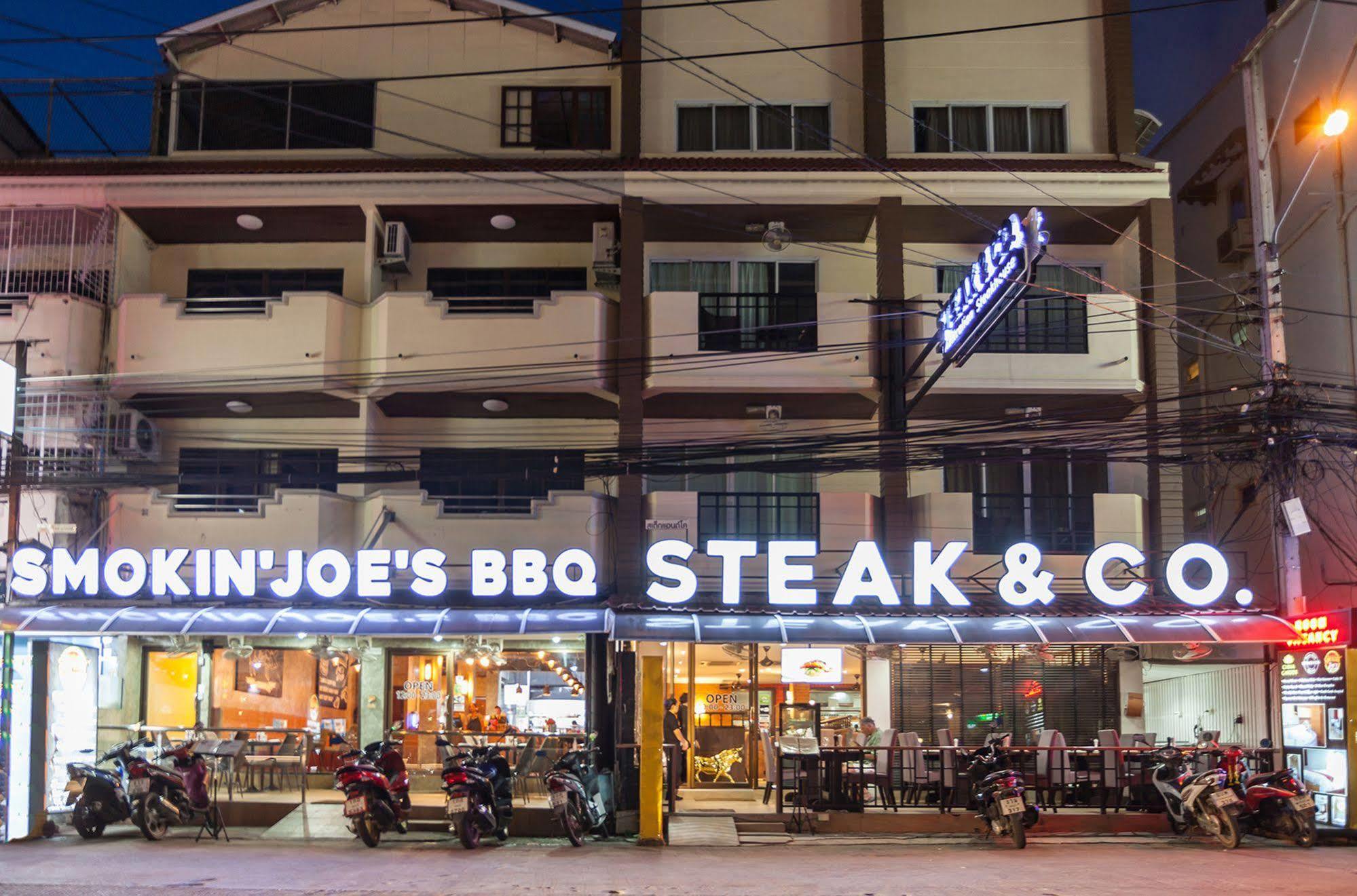 Steak And Co. Boutique Hotel Патая Екстериор снимка